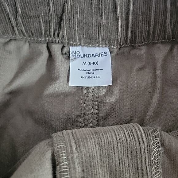 No Boundaries Olive Green Corduroy Mini Skirt NWT Elastic Waist Pockets L - Picture 5 of 6